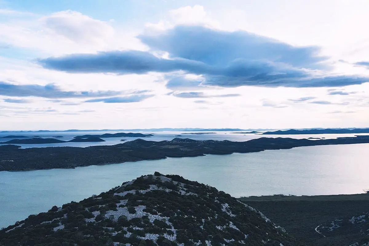 Lookout dating en Kamenjak, lago Vrana Lookout dating en Kamenjak, lago Vrana