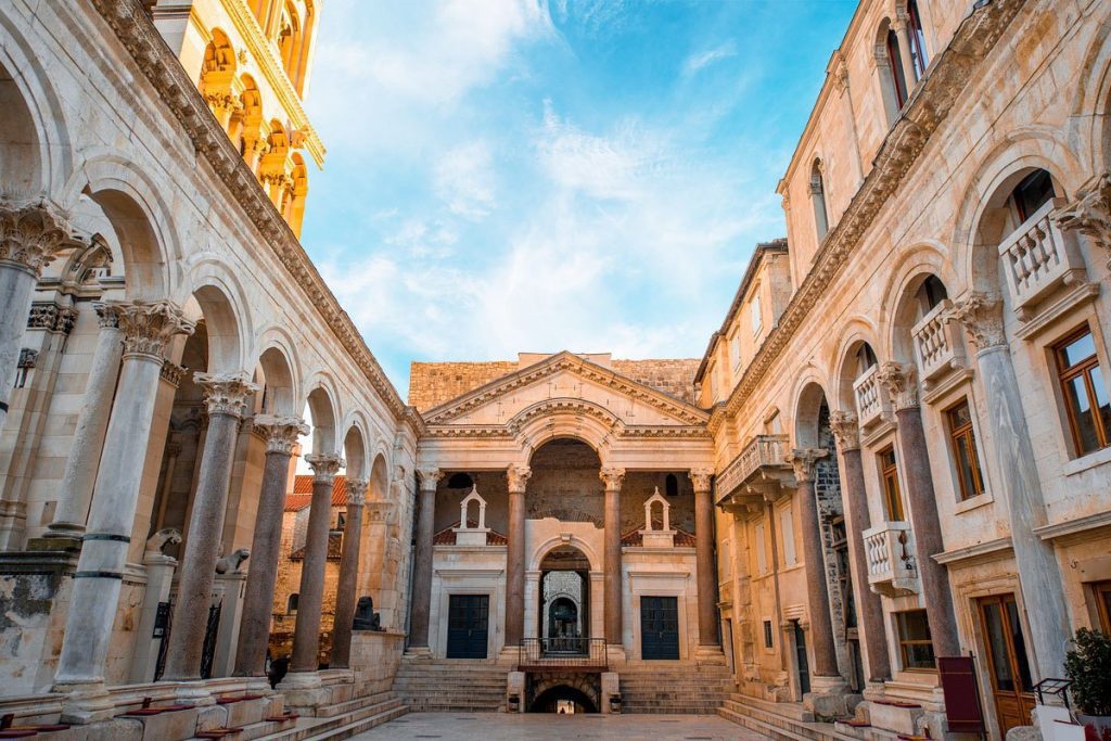 Palazzo di Diocleziano Il Museo Vivente a Spalato Visitteo