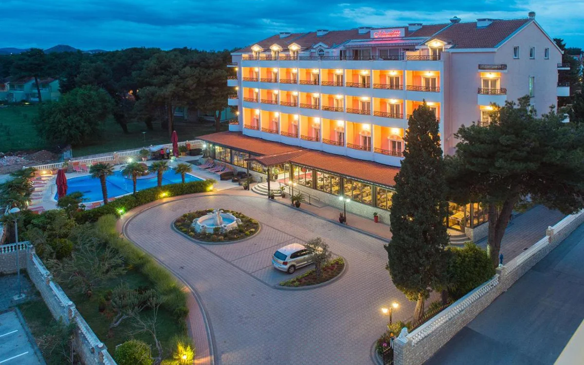Szálloda Miramare Vodice