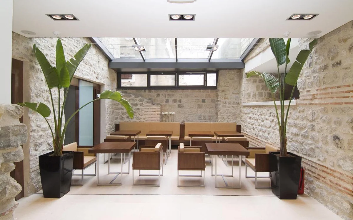 Vestibul Palace best hotels in split